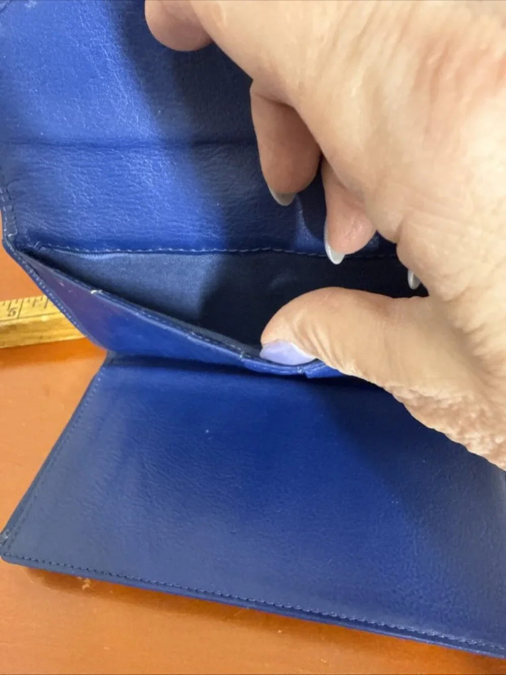 mundi vintage wallet